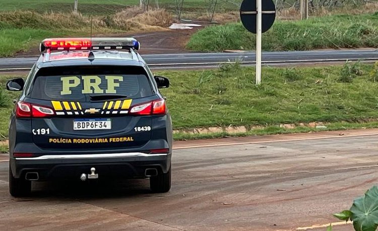 Crianças de oito anos morrem atropeladas por picape no Sul do Piauí
