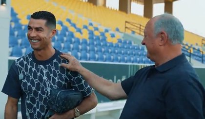 Cristiano Ronaldo e Felipão se encontraram na Arábia Saudita (Foto: Reprodução) Cristiano Ronaldo e Felipão se encontraram na Arábia Saudita (Foto: Reprodução)