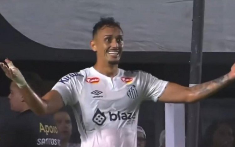 Diego Pituca, do Santos, foi expulso duas vezes no mesmo jogo pela Serie B