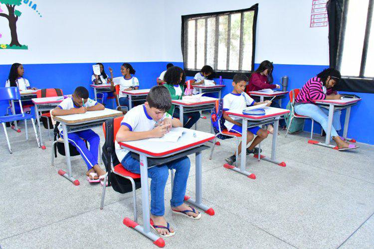 Estudantes da rede municipal de Floriano