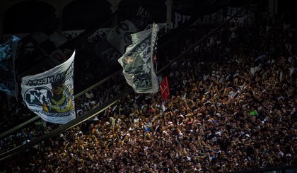 Festa da torcida do Vasco nas arquibancadas de Sao Januario (Foto: Matheus Lima / Vasco) Festa da torcida do Vasco nas arquibancadas de Sao Januario (Foto: Matheus Lima / Vasco)