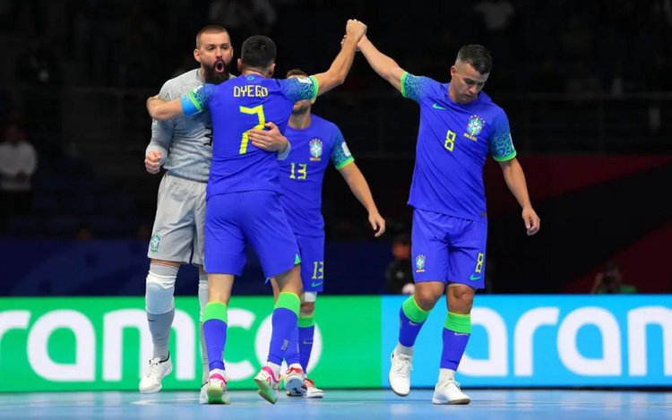 Fifa pede inclusão do futsal e do futebol de areia nos Jogos Olímpicos