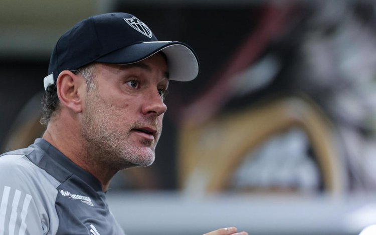 Gabriel Milito, técnico do Atlético-MG