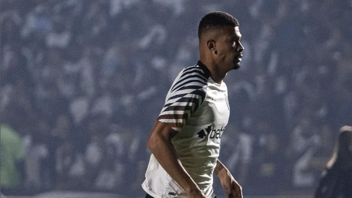 João Victor, atleta do Vasco