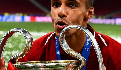 Joel Matip anunciou aposentadoria aos 33 anos. (Foto: Joel Matip, Reprodução/Instagram) Joel Matip anunciou aposentadoria aos 33 anos. (Foto: Joel Matip, Reprodução/Instagram)