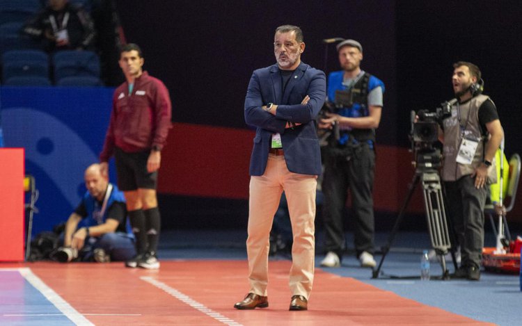 Marquinhos Xavier é o técnico da seleção brasileira de futsal