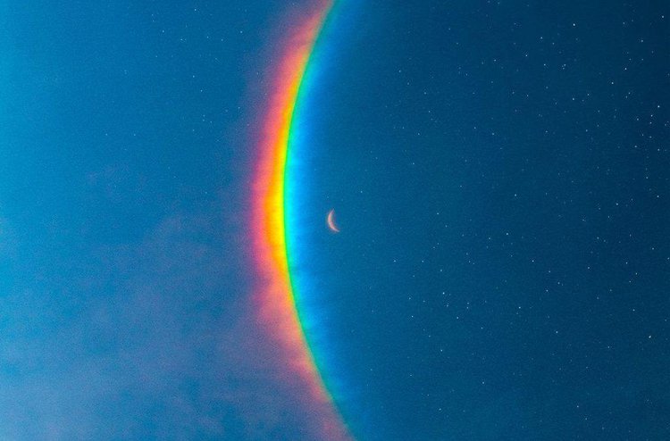 "Moon Music" é o 10º álbum do Coldplay