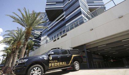 Movimentação no prédio sede da Polícia Federal (Foto: Marcelo Camargo/Agência Brasil) Movimentação no prédio sede da Polícia Federal (Foto: Marcelo Camargo/Agência Brasil)