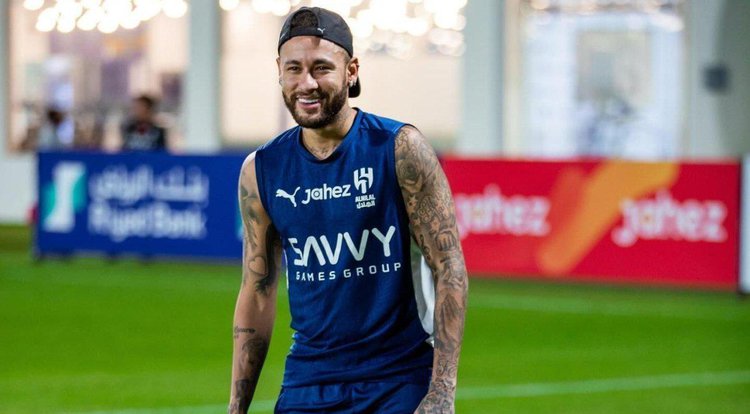 Neymar durante treino no Al-hilal