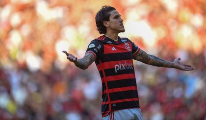 Pedro foi o autor do primeiro gol do Flamengo no Maracanã (Foto: Marcelo Cortes / CRF)