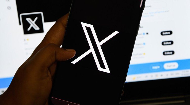 Retorno do X: Entenda como pode ser a volta da plataforma no Brasil Piyas Biswas/SOPA Images/LightRocket via Getty Images