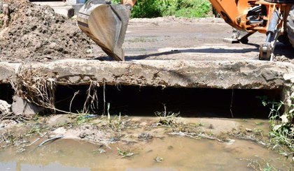 Secretaria de Infraestrutura inicia nova etapa de limpeza e manutenção de riachos em Floriano (Foto: Divulgação / Prefeitura Municipal de Floriano)