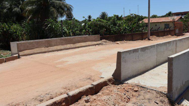 SEINFRA executa obras de construção e reestruturação de pontes em Floriano