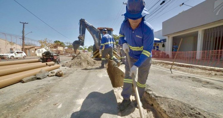 Trecho da Avenida Centenário, Zona Norte de Teresina, interditado para obras