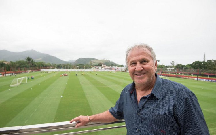 Zico no CT do Flamengo