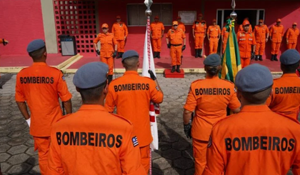 Bombeiros (Foto: Reprodução) Bombeiros (Foto: Reprodução)