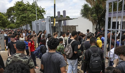 Conselho Nacional da Educação aprova novas diretrizes do ensino médio (Foto: Marcelo Camargo/Agência Brasil) Conselho Nacional da Educação aprova novas diretrizes do ensino médio (Foto: Marcelo Camargo/Agência Brasil)
