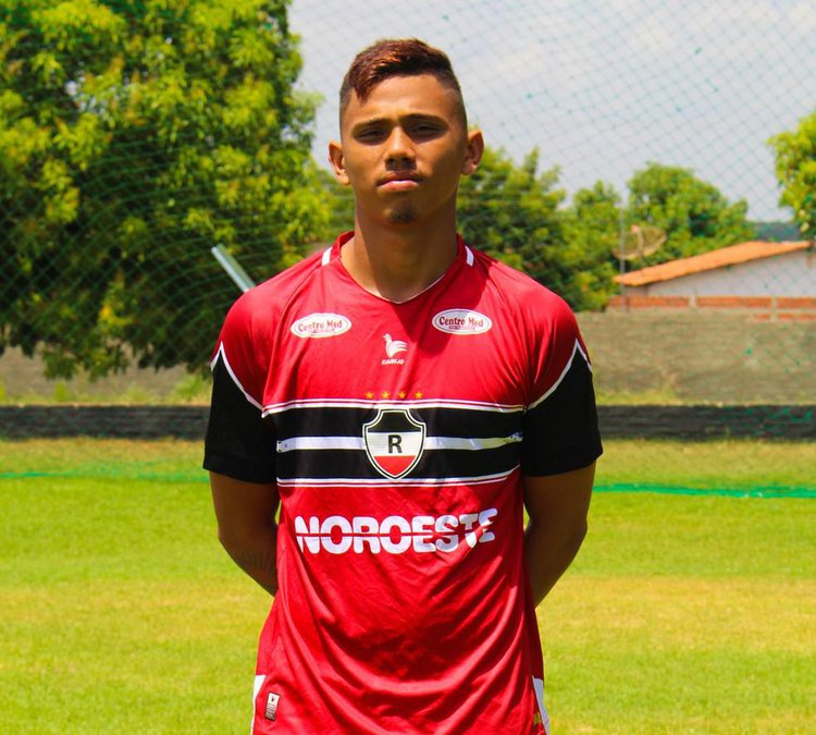 Doda, zagueiro do River-PI na Copa São Paulo 2020