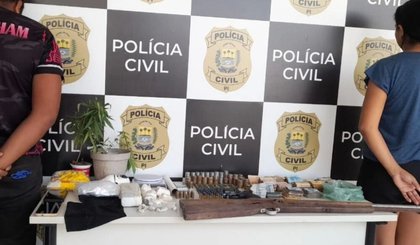 Dupla suspeita de tráfico de drogas é presa com R$ 40 mil em operação no Piauí (Foto: Foto: Reprodução) Dupla suspeita de tráfico de drogas é presa com R$ 40 mil em operação no Piauí (Foto: Foto: Reprodução)