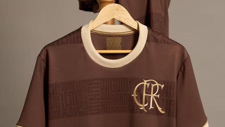 Flamengo lança camisas com referência ao Novembro Negro