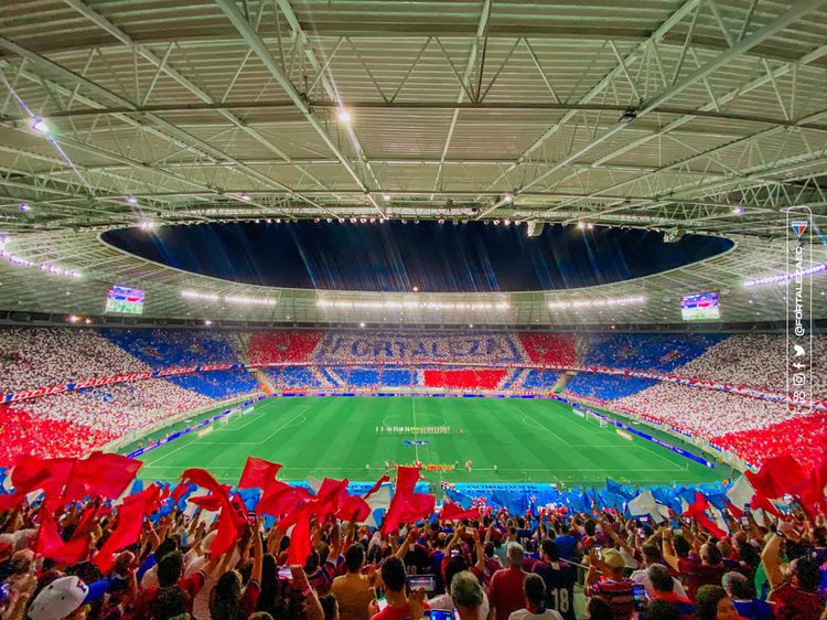 Fortaleza recebe Flamengo no Castelão