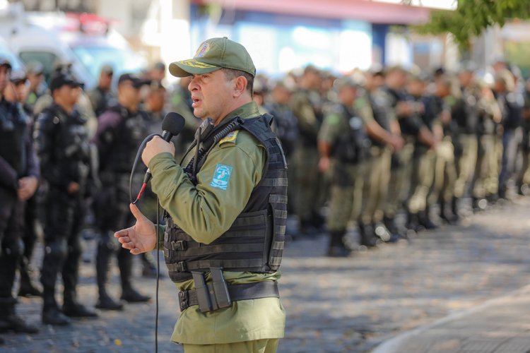 PM intensifica policiamento em centros comerciais do Piauí.