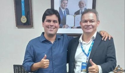 prefeito eleito de Timon, Rafael com o ministro dos esportes, André Fufuca (Foto: Reprodução)