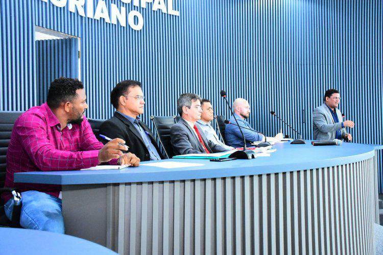 Prefeitura de Floriano participa de audiência pública