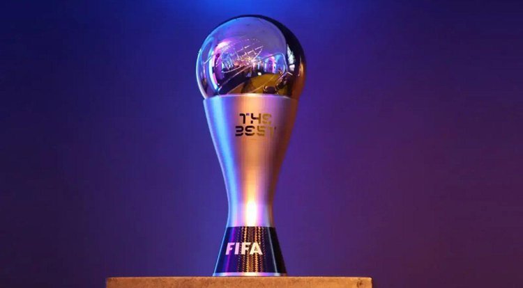 Premiação monta time ideal com os 11 melhores do mundo
