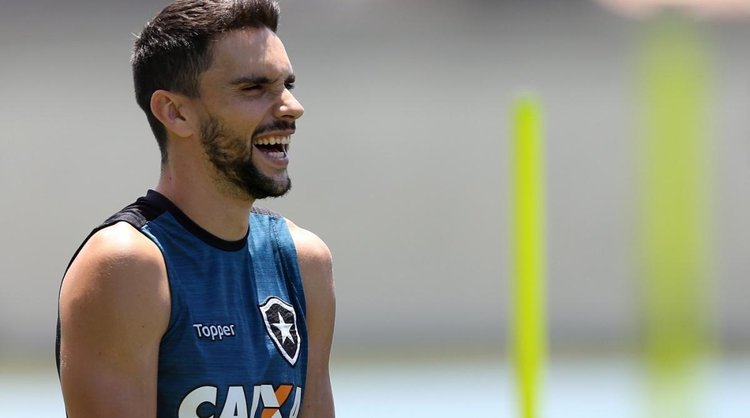 Rodrigo Pimpão disputou 198 jogos pelo Botafogo