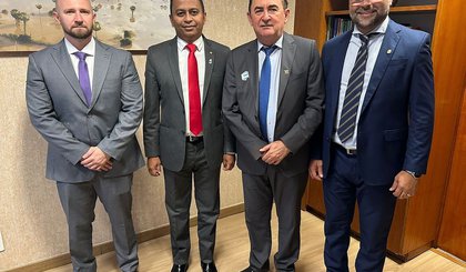 visitamos o deputado federal Dr. Francisco Costa, onde dialogamos e trouxemos demandas importantes na área da saúde (Foto: Instagram) visitamos o deputado federal Dr. Francisco Costa, onde dialogamos e trouxemos demandas importantes na área da saúde (Foto: Instagram)