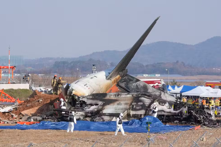 Acidente aéreo na Coreia do Sul deixou mais de 170 mortos.