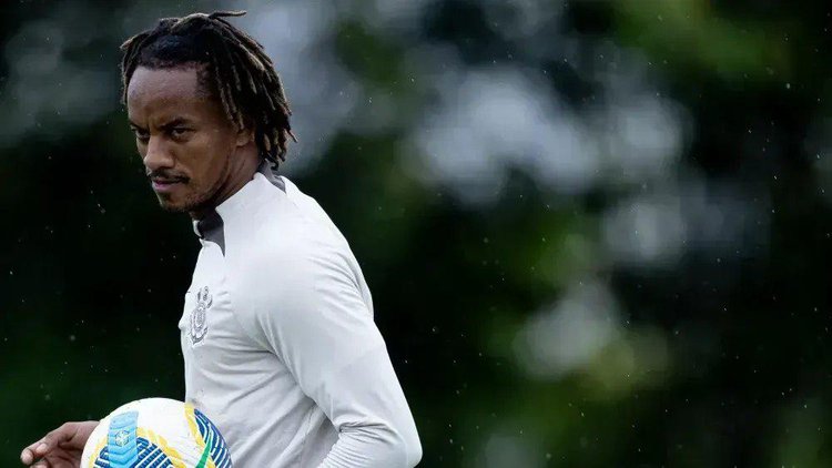 André Carrillo, do Corinthians.