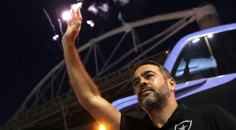 Artur Jorge, técnico do Botafogo.