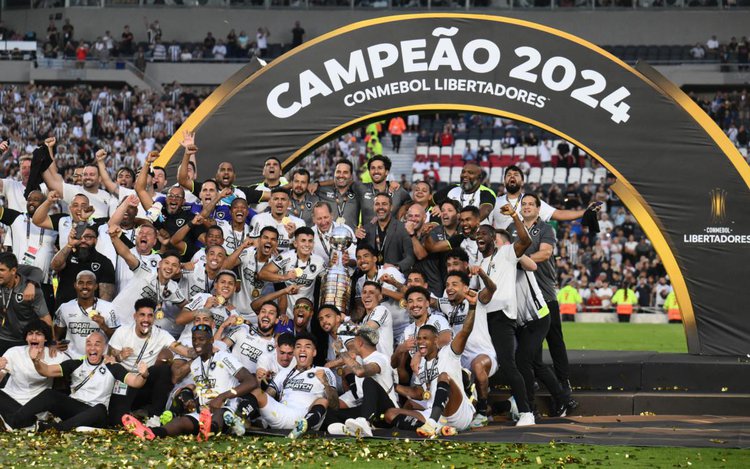 Campeão da Libertadores de 2024, Botafogo tem três finalistas em prêmio de Rei da América