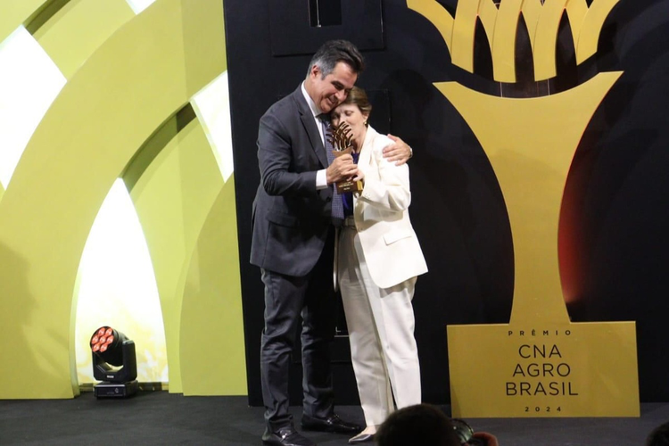 Ciro Nogueira é eleito Político do Ano em premiação da CNA Agro Brasil