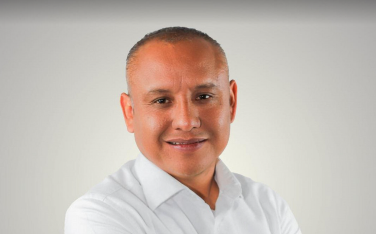 Deputado federal Benito Aguas Atlahua, do México, morre após ser atingido com tiros.