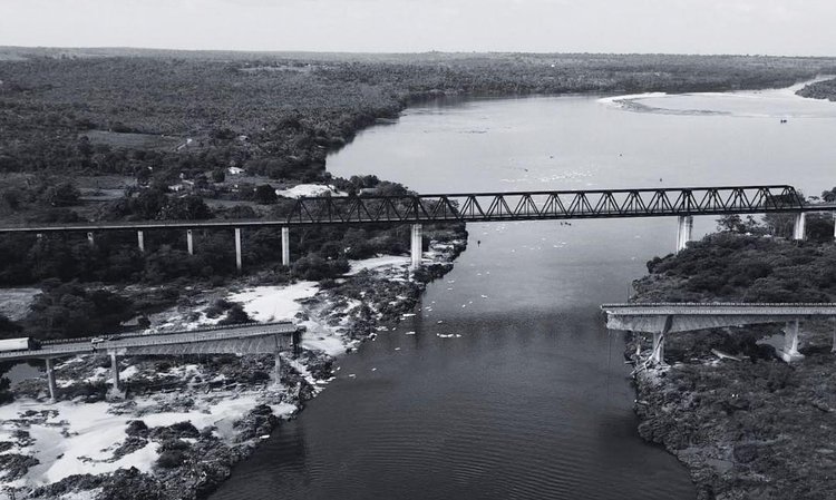 Estreiro MA 23/12/2024 Ponte Juscelino Kubitschek de Oliveira, que liga os municípios de Estreito, no Maranhão, e Aguiarnópolis, no Tocantins que desabou.