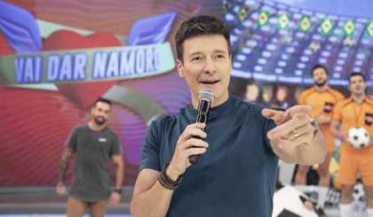 Faro pode ser substituído por ex-Globo (Foto: Reprodução/Record TV) Faro pode ser substituído por ex-Globo (Foto: Reprodução/Record TV)
