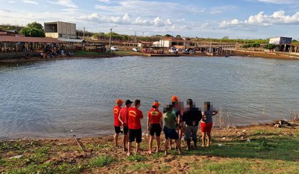 Homem desaparece durante banho em barragem de Bocaina, no Piauí (Foto: Antônio Rocha/ TV Clube) Homem desaparece durante banho em barragem de Bocaina, no Piauí (Foto: Antônio Rocha/ TV Clube)
