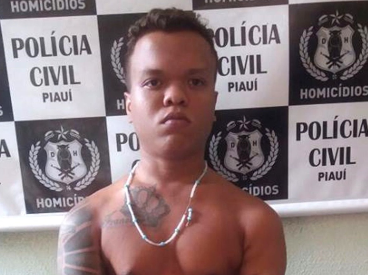 Homem é morto com tiro na cabeça após invadir casa no Parque Mão Santa