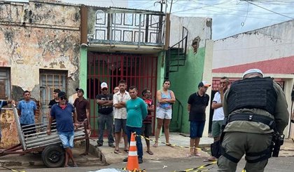Idoso morre atingido por fio elétrico após caminhão arrastar fiação em Picos, no Sul do Piauí. (Foto: Divulgação / PMPI) Idoso morre atingido por fio elétrico após caminhão arrastar fiação em Picos, no Sul do Piauí. (Foto: Divulgação / PMPI)