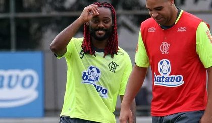 Império do Amor: dupla formada por Vagner Love e Adriano em 2010 (Foto: Vipcomm) Império do Amor: dupla formada por Vagner Love e Adriano em 2010 (Foto: Vipcomm)