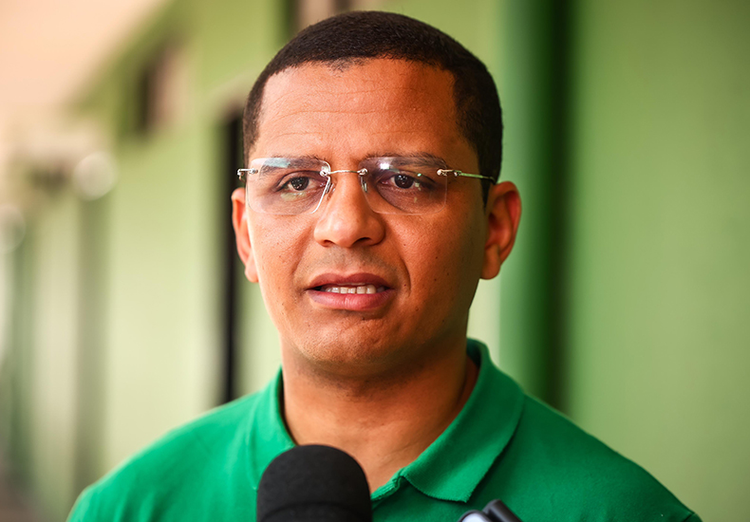 Ismael Silva anuncia mutirão na educação a partir de 1º de janeiro!