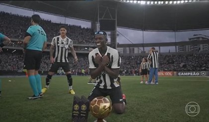 Luiz Henrique é campeão do Brasileirão pelo Botafogo (Foto: Reprodução) Luiz Henrique é campeão do Brasileirão pelo Botafogo (Foto: Reprodução)