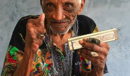 Mestre Laurentino, ícone da música paraense, morre aos 98 anos em Belém. (Foto: Reprodução)
