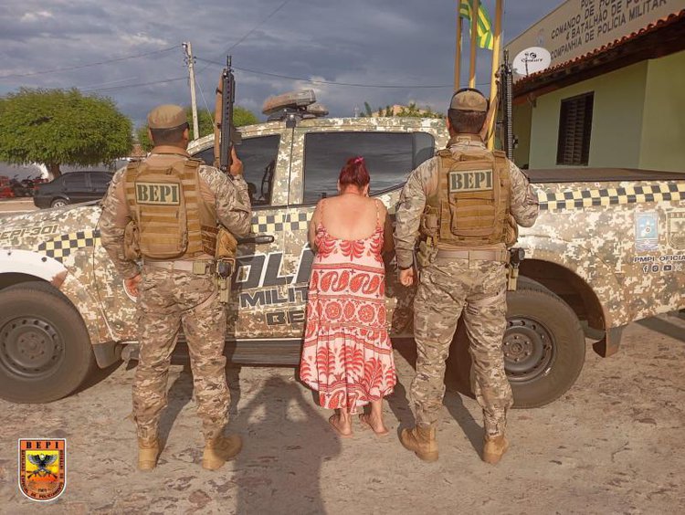 Mulher é presa por tráfico de drogas e tentativa de suborno em Campo Grande do Piauí - (Divulgação)