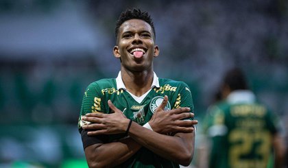 Palmeiras enfrentará o time de Lionel Messi no Mundial (Foto: RONALDO BARRETO / THENEWS2/ ESTADÃO CONTEÚDO TN) Palmeiras enfrentará o time de Lionel Messi no Mundial (Foto: RONALDO BARRETO / THENEWS2/ ESTADÃO CONTEÚDO TN)