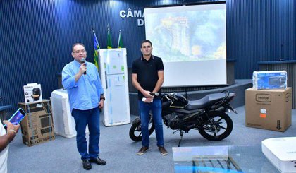 Prefeitura de Floriano sorteia prêmios da campanha ‘IPTU Premiado 2024’ (Foto: Divulgação / Prefeitura Municipal de Floriano)