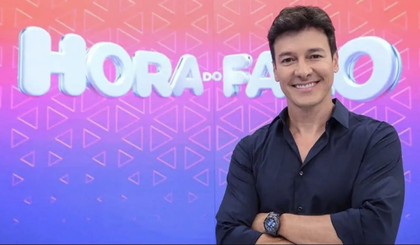 Rodrigo Faro comanda o ‘Hora do Faro’, na Record TV (Foto: Divulgação | Record TV)